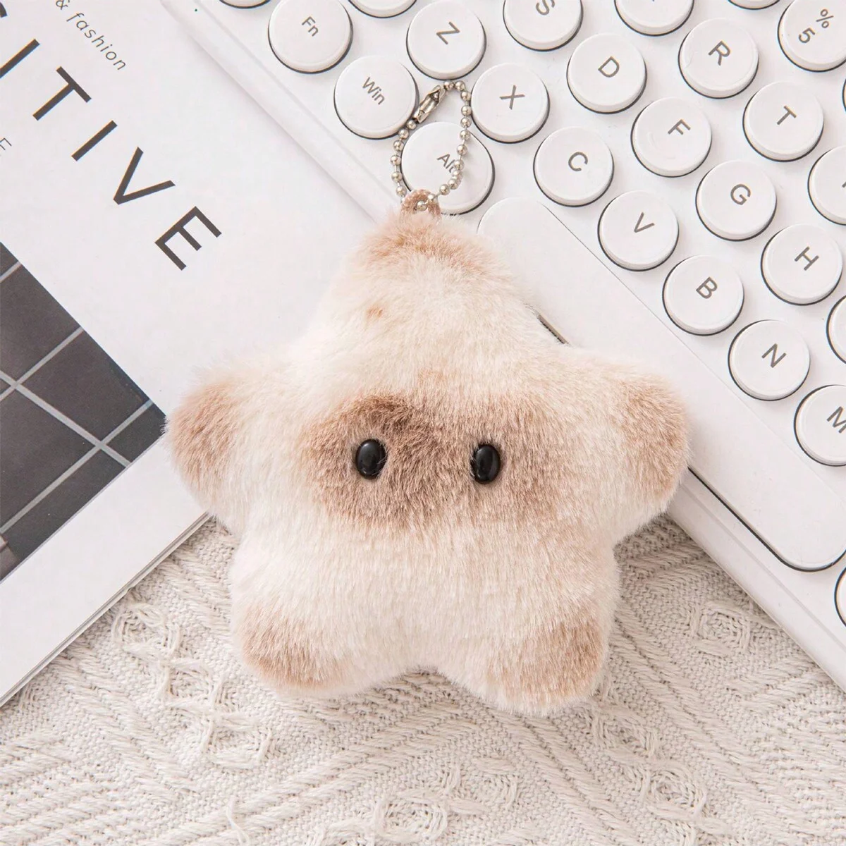 2pcs Set Push and Squeak Star Plushie Cute Fidget Stress Relief Toy, Adorable Keychain Accessory for Girls