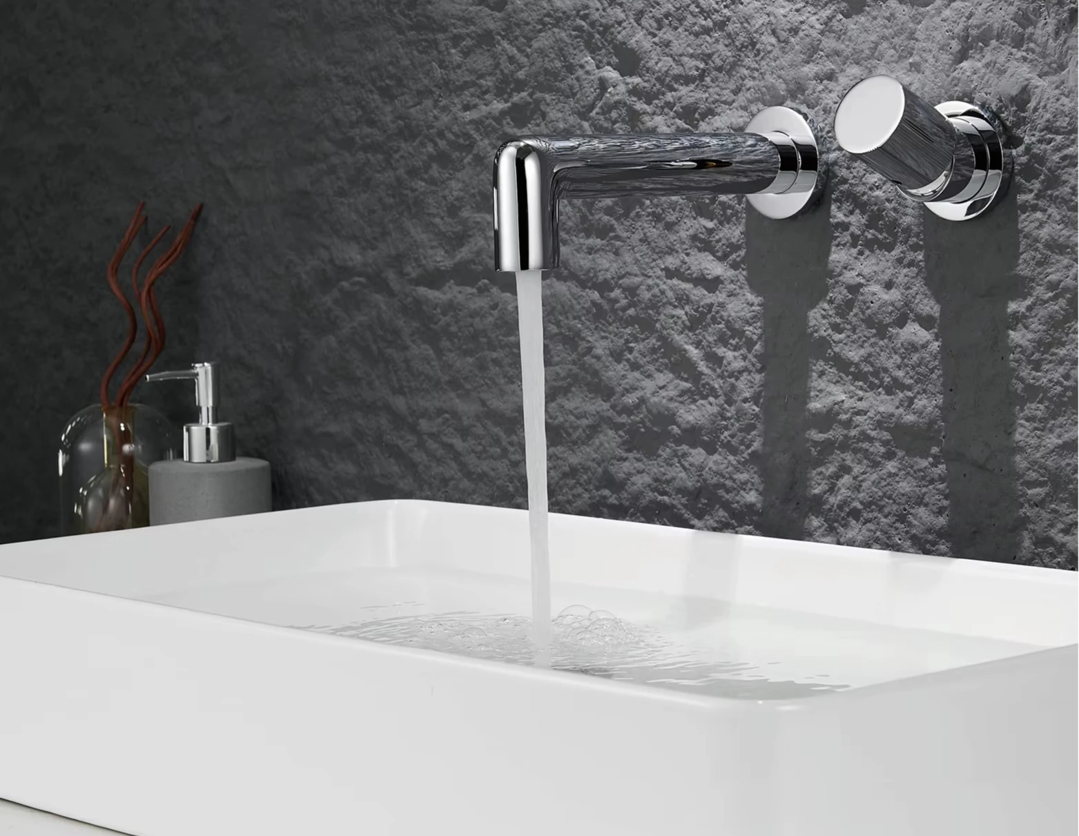Chrome Brass Wall Mounted Bathroom Faucet Simple Design Single Handle Hot and Cold Water Basin Faucet
