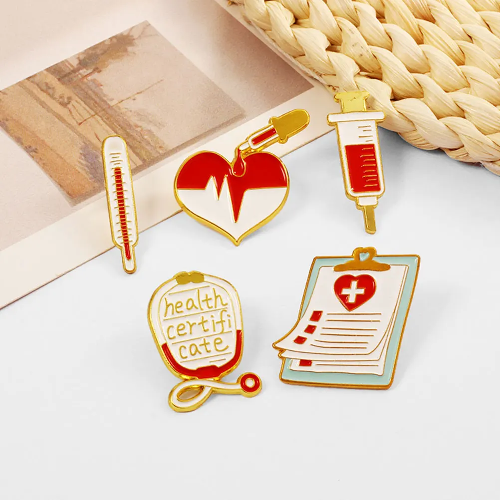 

Medical Themed Alloy Breastpin Retro Design Decorative Brooches Clothes Hats Bags Backpacks Scarves Women Jewelry Nurse Badge