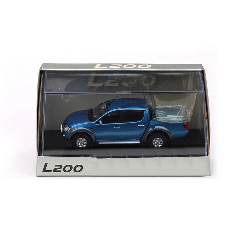 Diecast Original 1/43 Scale L200 Pickup Truck Simulation Alloy Car Model Static Display Collectible Gift Souvenir Decration