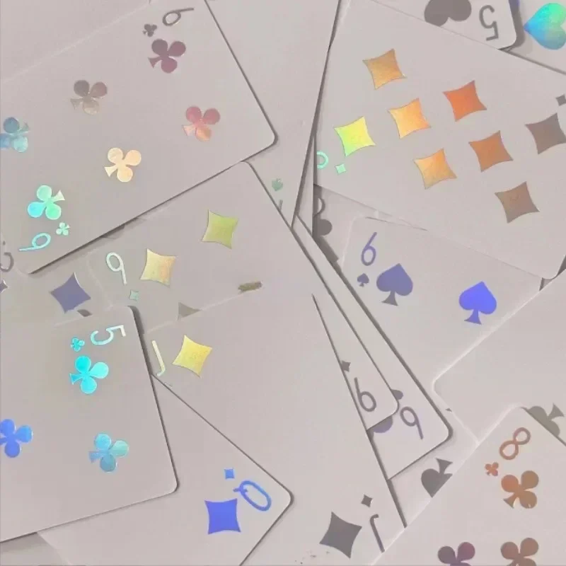 2024 포커 귀여운 한정판 빛나는 카드 놀이 잘 생긴 화이트 로즈 파티 기숙사 필수 여성용 하트 파티 장난감