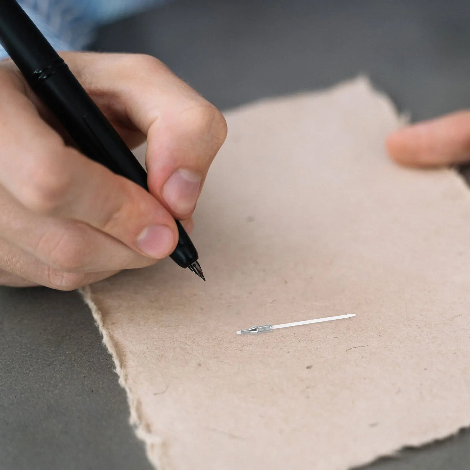 

100Pcs Marker Nibs Metal Replacement Tips Dual-Tip Smooth Flow Fine Marker Nibs for Art and Calligraphy Replacement Tips