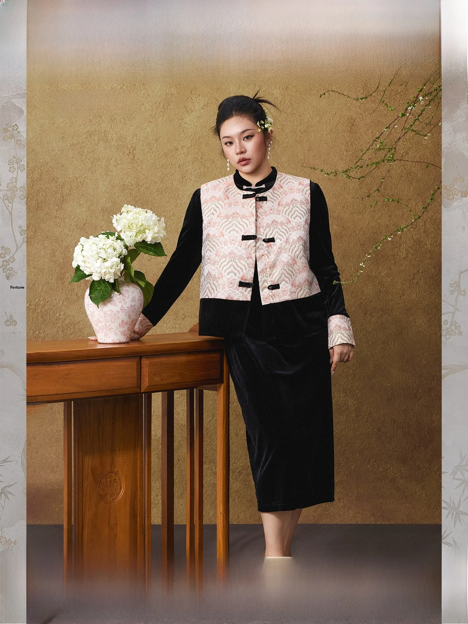 

Plusmall Chinese Sle Velvet Dr Set with Button round Ne Satin Vest Stand Collar Women's plus Size Spring Faion