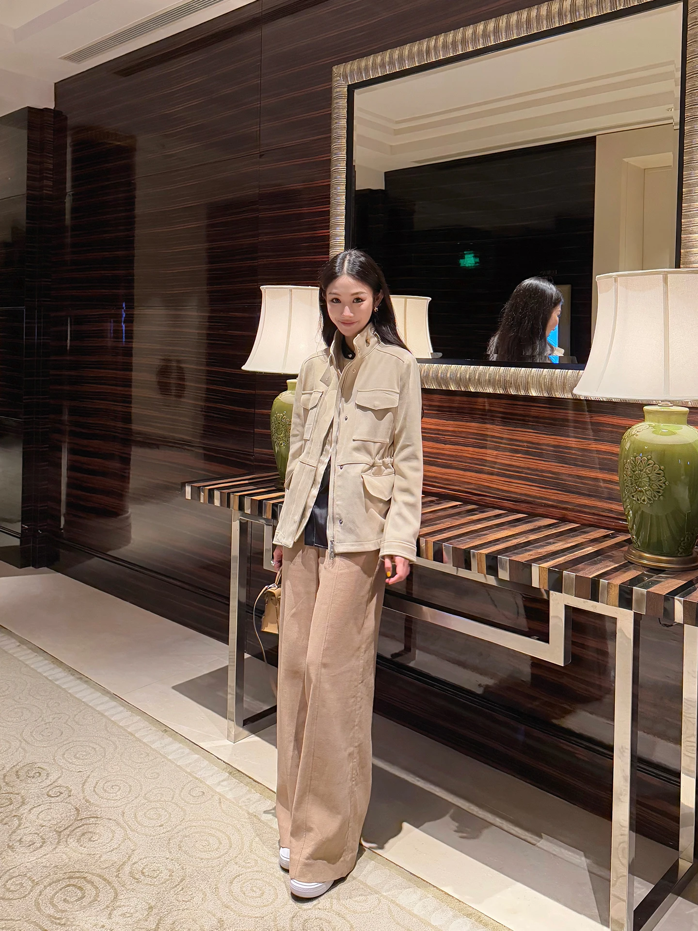 

Женская замшевая куртка Boamarket LP Traveller с карманами, повседневная, осенняя новинка, свободный крой, длинный рукав, на молнии