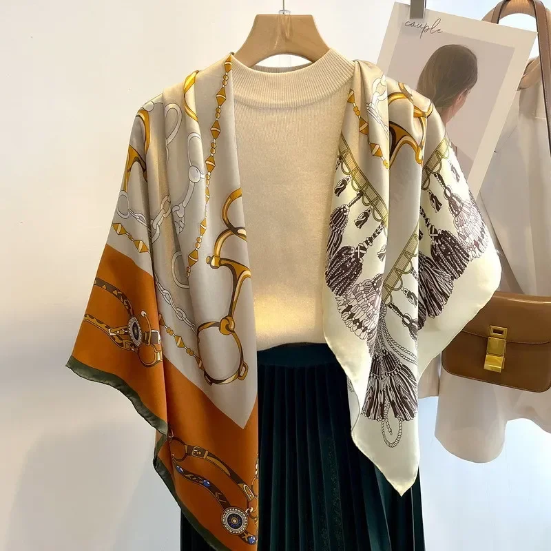 

Элегантный женский шарф-платок премиум-класса из атласного шелка с принтом кофейного цвета, с пряжкой-подковой и ручной отделкой края