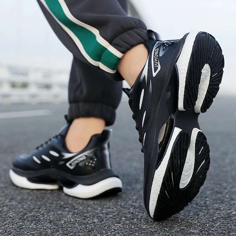 Men\'s lightweight casual sports shoes soft soles comfortable outdoor running shoes couple\'s urban jogging shoes male\'s sneakers
