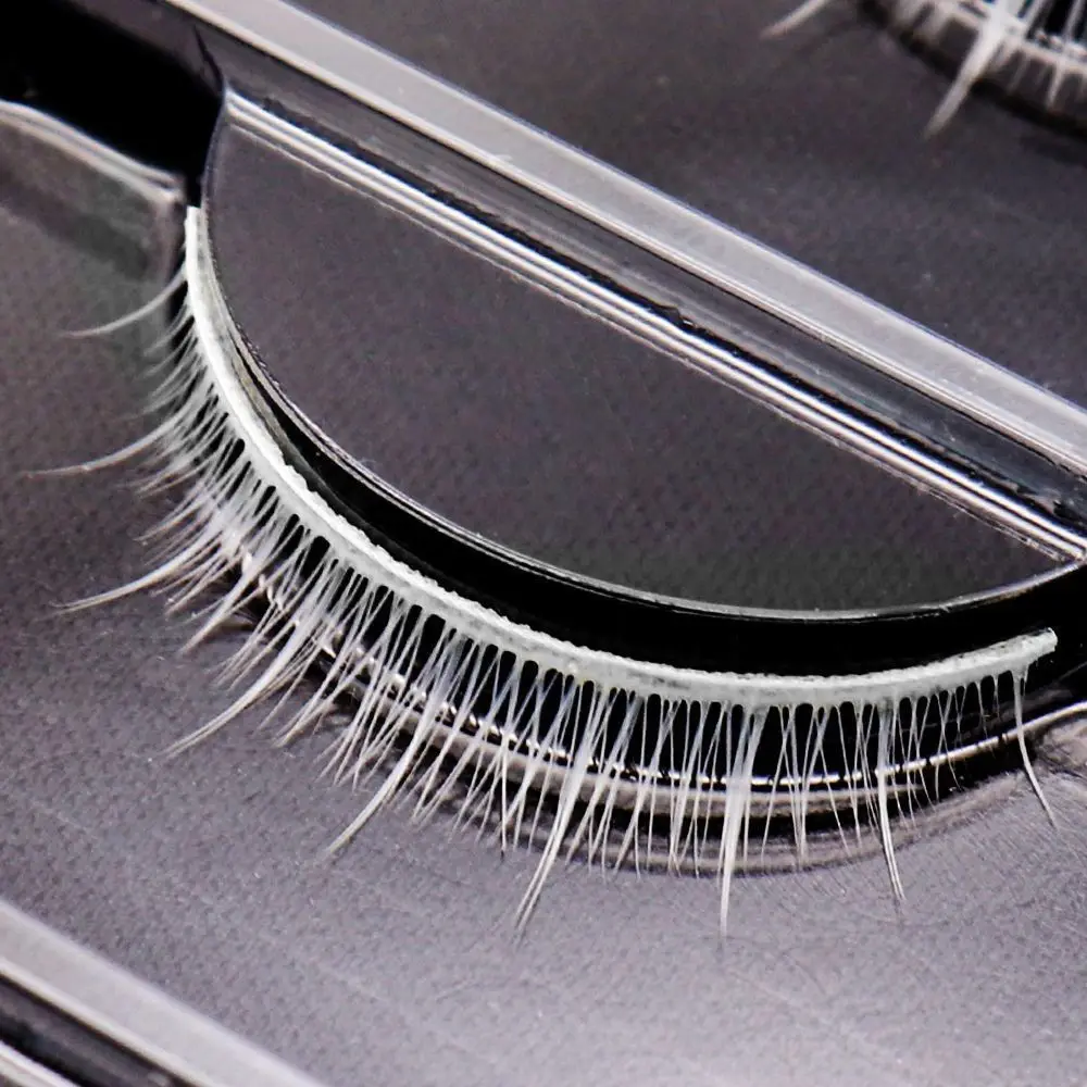 アイメイクツール ハロウィン ホワイトまつげ 仮面舞踏会 ナチュラルルック コスプレ ホワイトまつげ 再利用可能なつけまつげ