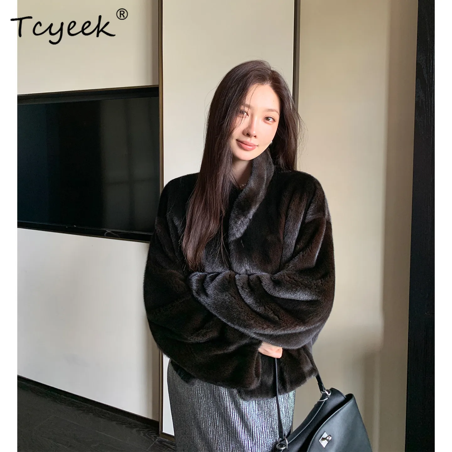 

Tcyeek Natural Mink Fur Coat Woman Clothing Fashion Winter Jacket Women Real Fur New in Outerwears Warm 2026 Пальто Женское