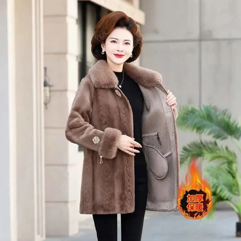 Fashion Loose Comfortablemink Velvet Coat Temperament Long Autumn Winter Middle-aged And Elderly Women Warm Woolen Coat