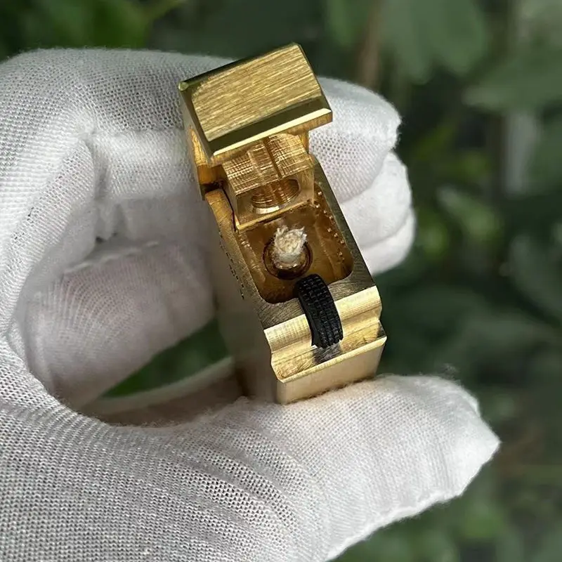 Rare Metal Brass Gasolines Trench Lighter for Men Vintage kerosenes Wicks Lighter Collection Fuel Oil Lighter Gift