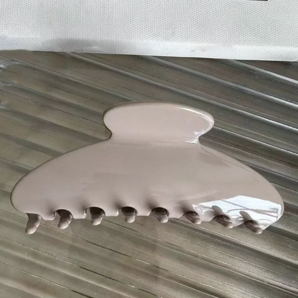 Premium Large Hair Claw Clip Chocolate Brown Matte Shark Clip Strong Grip Hair Accessories For Thick Hair Styling Tool