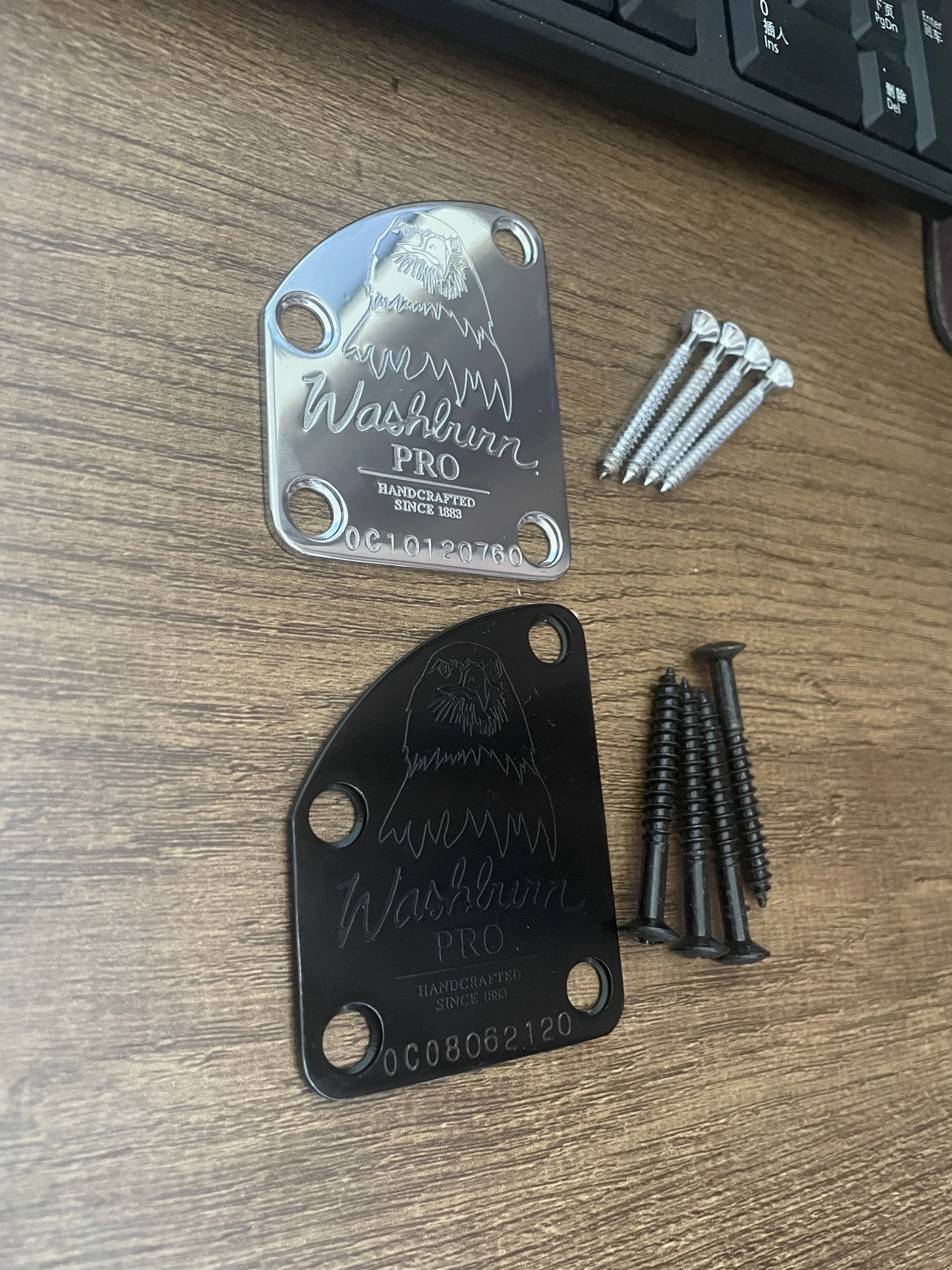 Rare Electric Guitar Neck Plate Curved Cutaway Semi Round Asymmetry Neck Joint Metal Back Mounting Plate 4 Holes with Screws