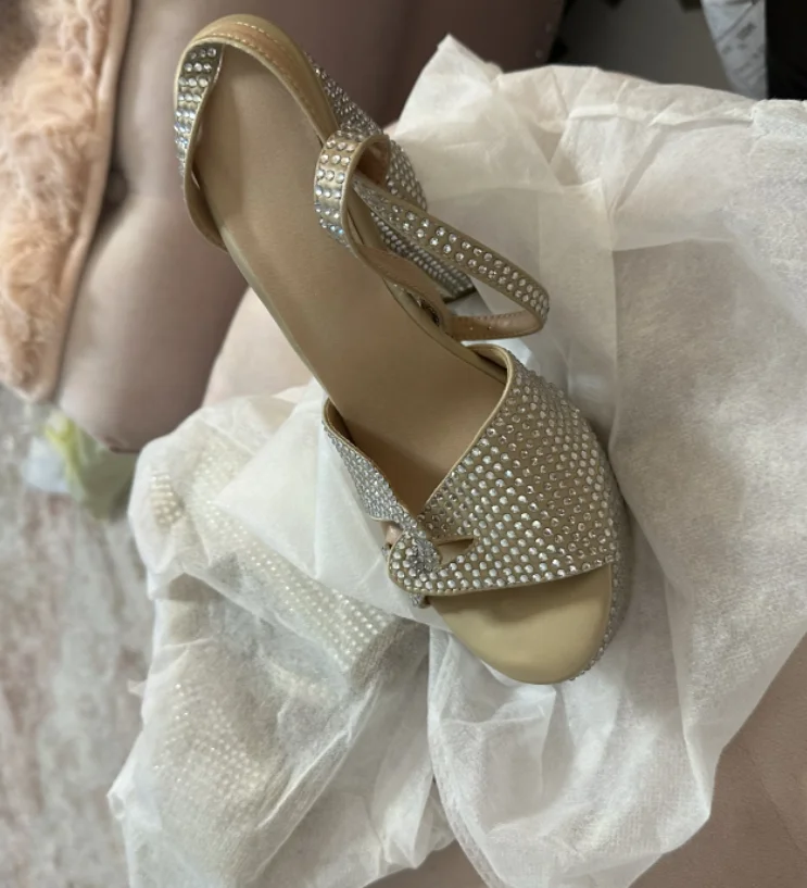 Light Skin Tone Crystal Chunky Heels Women Open Sandal Green Suede Silver Sequined Pump Square Light Buckle Elegant Wedding Shoe