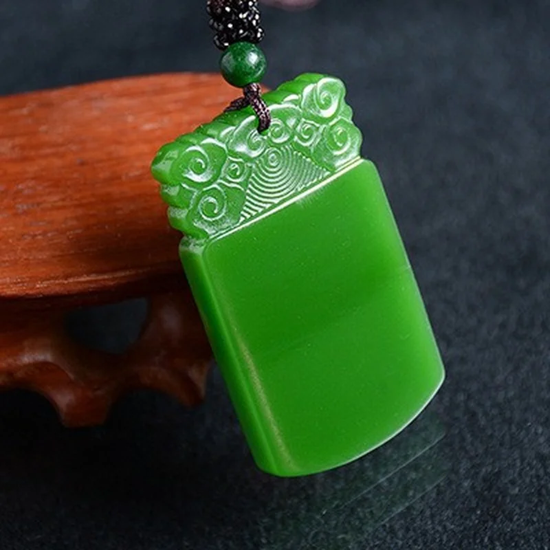 

Natural Jade Green Hand Carved Dragon Pattern Ping'an Brand Pendant Fashion Jewelry Men's and Women's Necklace Gift Accessories