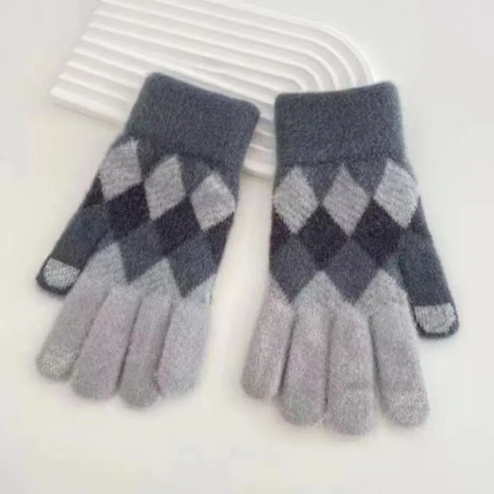 

New Keep Warm Knitted Glove Touch Screen Windproof Women Glove Cold Proof Full Finger Mittens Female