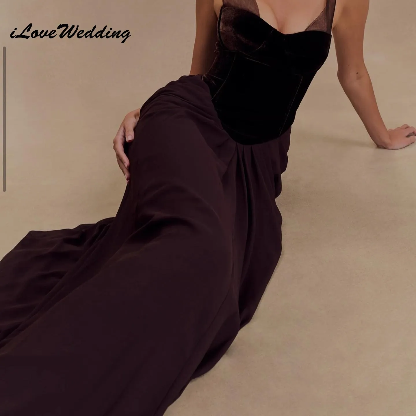 

Customized Burgundy Sleeveless Prom Dresses 2025 Elegant Women Party Dress Mermaid Evening Dress Floor Length Backless Sexy