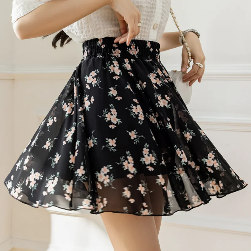 2023 New Summer Fashion Trend High Waisted Floral Loose Casual Minimalist with Safety Pants Anti Glare Women\'s A-line Skirt