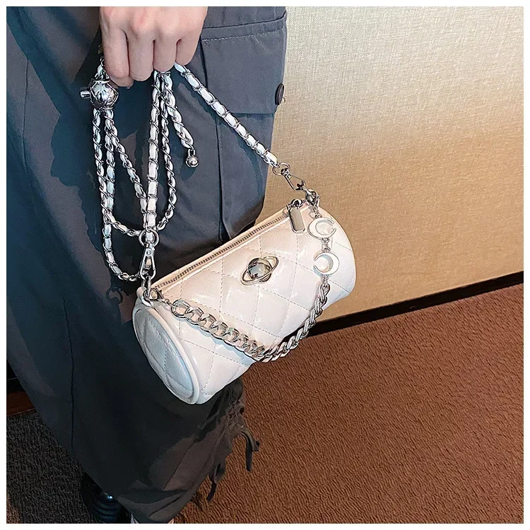 Sac cylindrique à chaîne en losange – 2025 neuf, niche haut de gamme, polyvalent de style étranger, épaule/messager