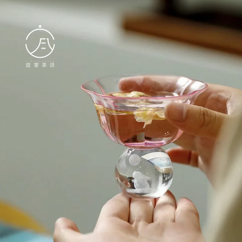 Crystal Glass Flower Tall Cups, Flower-shaped Tea Tasting Cups, and Gongfu Tea Sets Household Drinking Utensil Accessories Decor