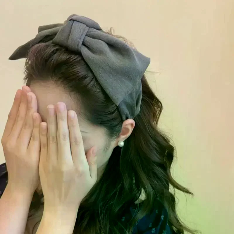 

Vintage Wide-Brimmed Bow Hairband Headbands For Women Temperament Hair Hoop Versatile Elegant Hair Accessories