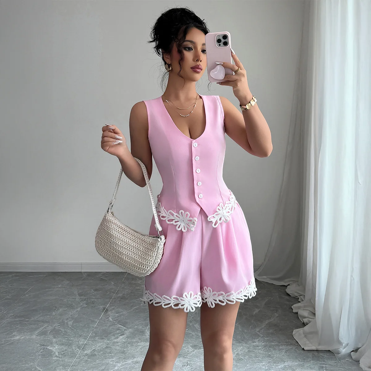 Traje informal para vacaciones de verano 2025, chaleco elegante con botones y cuello en V, Tops + Pantalones cortos, traje de 2 piezas, trajes sin mangas para mujer