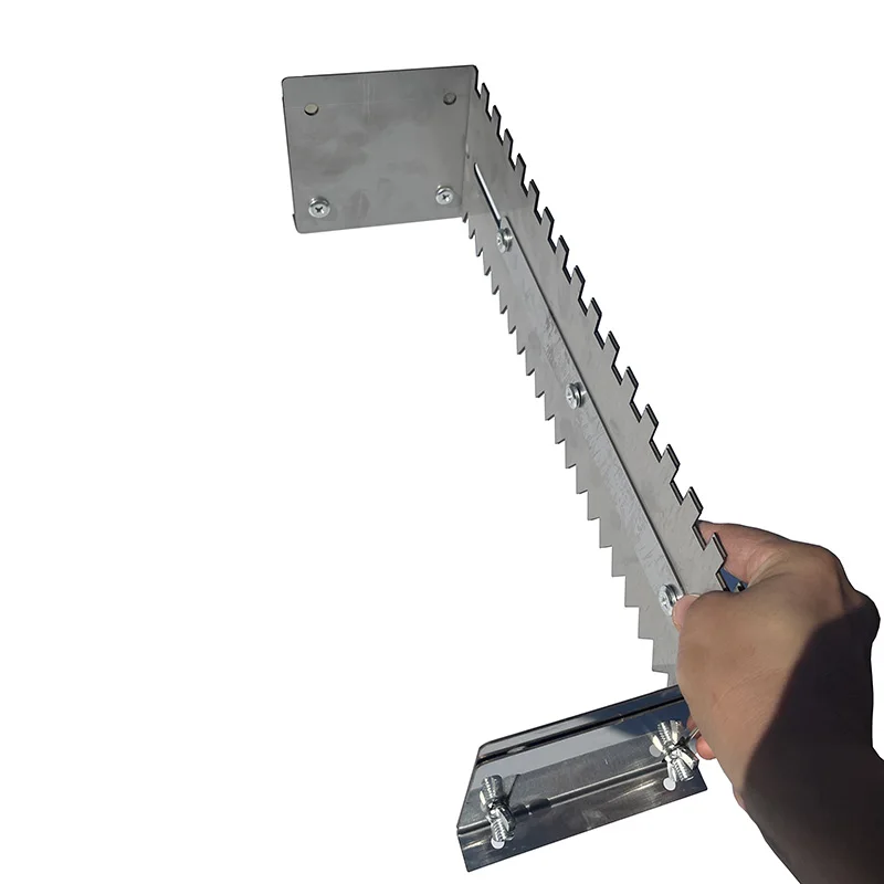 400-800mm Adjustable Dual Use V-notch Trowel and Square Notch Trowel for Fast and Equal Application of Adhesive on the Floor