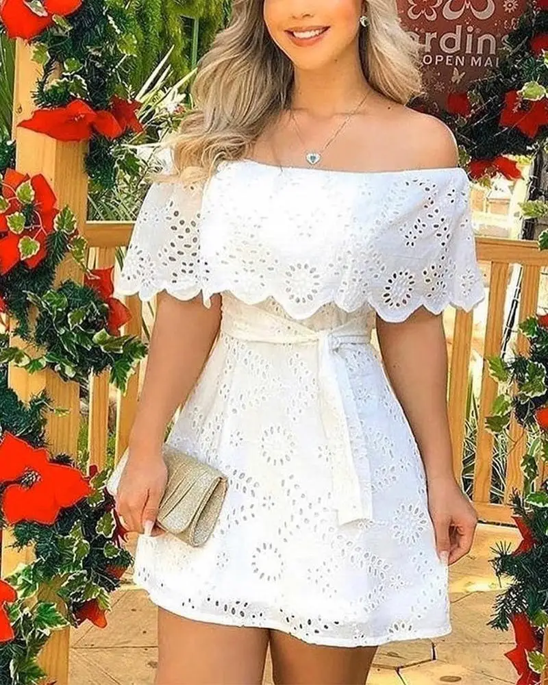 Hollow Out White Dress Women Summer Off Shoulder Lace Up Mini Dress Fashion Lace Splicing Holiday Long Dresses