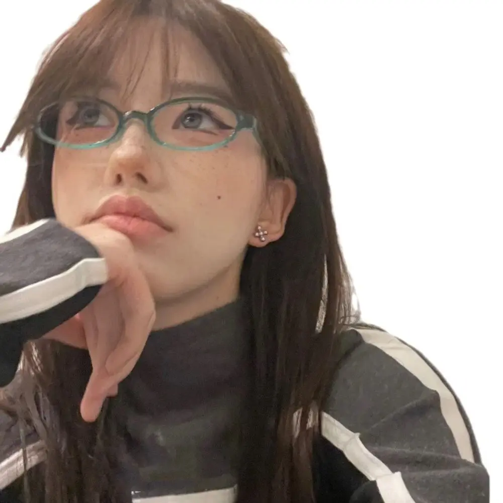 New Outdoor Retro Oval Frame Glasses Girls Y2K Narrow Small Eyeglass Gradient Green Red Frame Seaside Driving Glasses