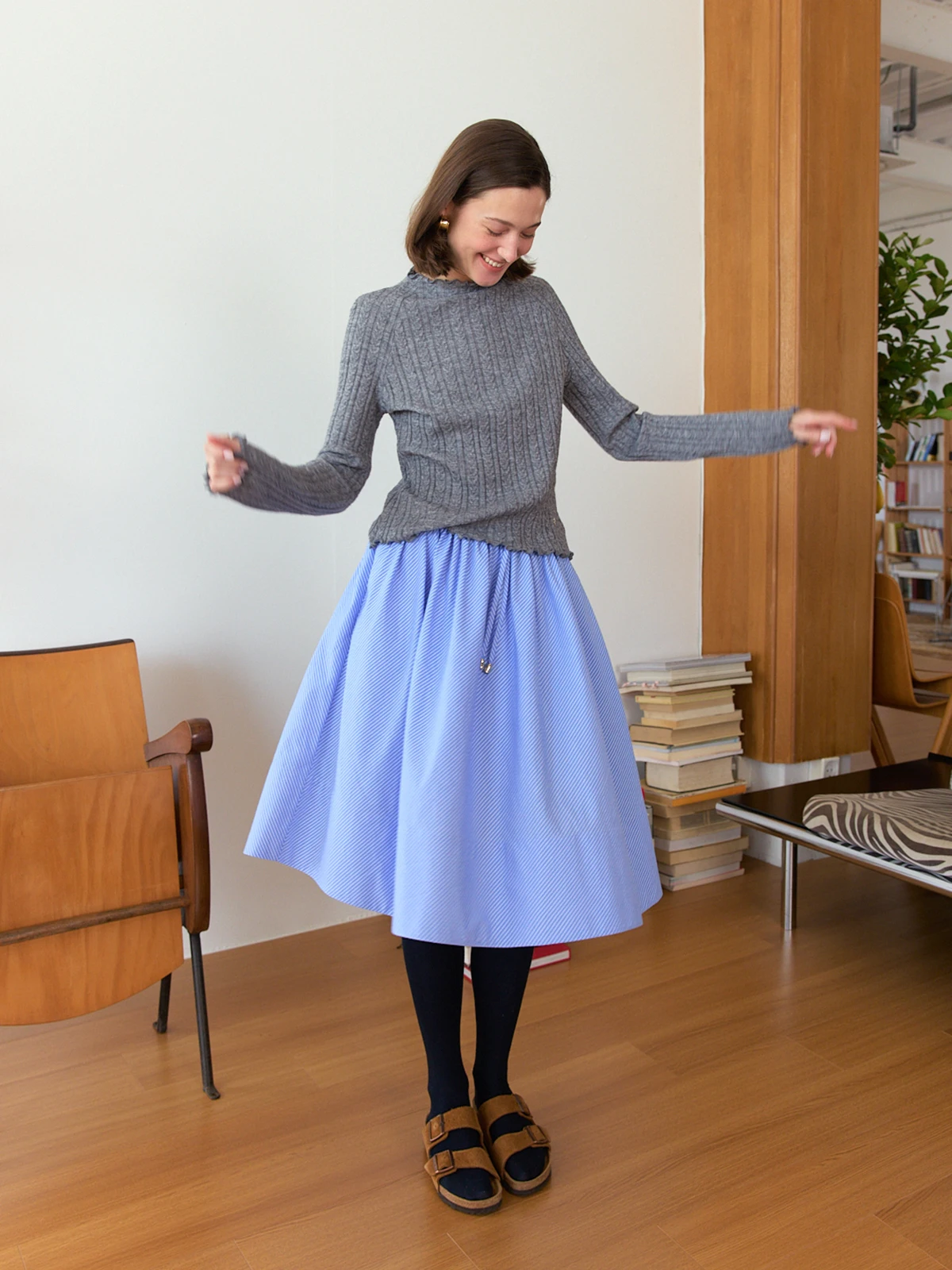 

Юбка-парус от FrigidOrg, новая коллекция Осень-Зима, с завышенной талией, в клетку, из хлопка, в стиле Miu Sle Cleanfit