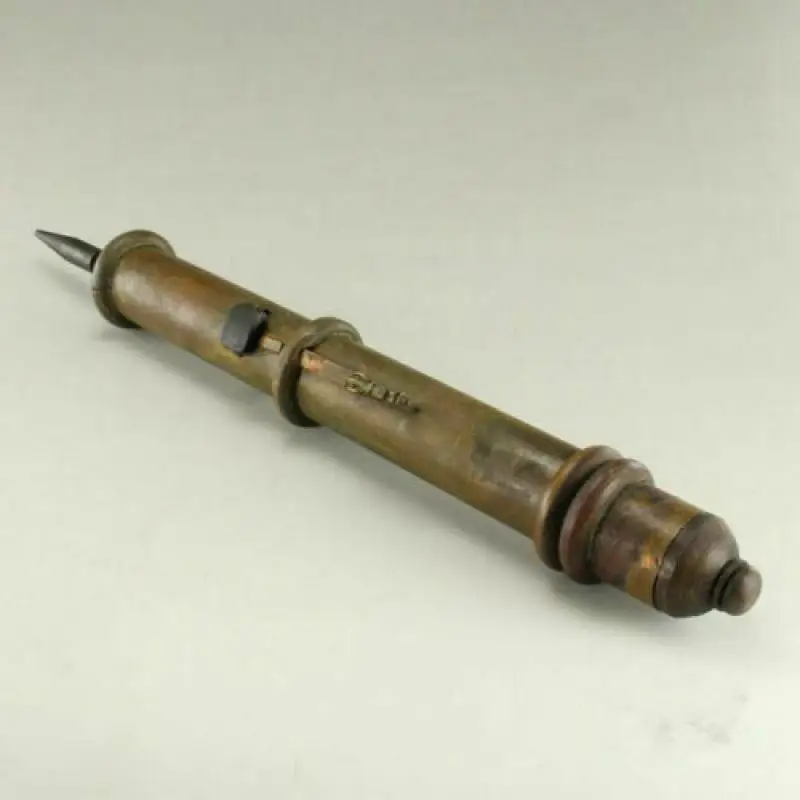 

Chinese Ancient Cold Weapons Hidden Weapon Arrow Worked Concealed In A Sleeve