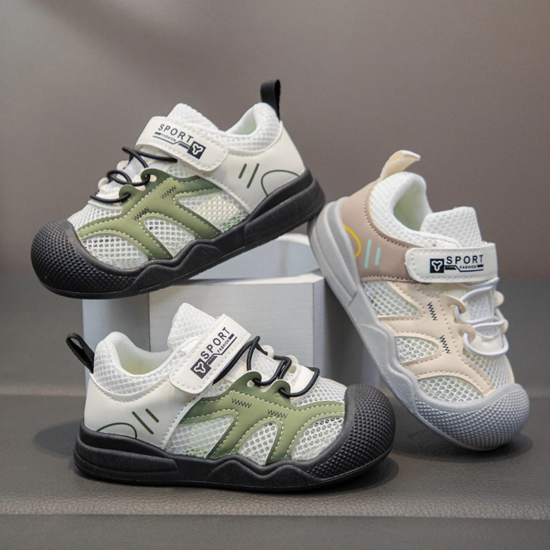 Nieuwe zomer holle sportschoenen voor kinderen 2022, ademende heren- en damesschoenen, antislipschoenen met zachte zolen