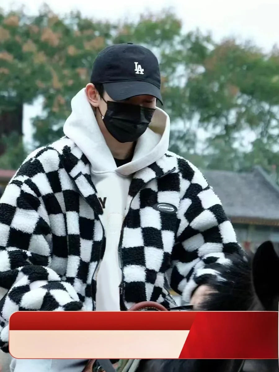 เสื้อฮู้ด Deng Wei สไตล์อเมริกัน ทรงหลวม สบายๆ แฟชั่นลำลอง พิมพ์ลายตัวอักษร เสื้อสเวตเชิ้ต สตรีทแวร์