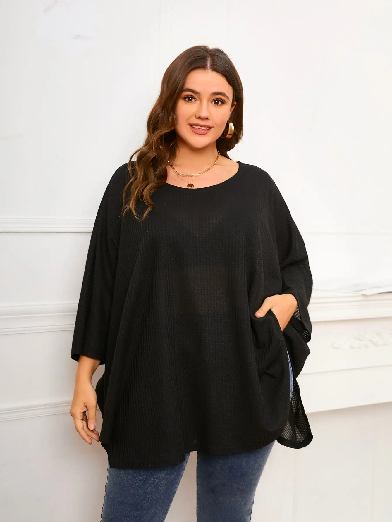 Plus Size  Knit Batwing Sleeve Top, 2 Ways Wear Off Shoulder Oversized Blouse, Curvy Women Loose Sheer Cover Up Tunic