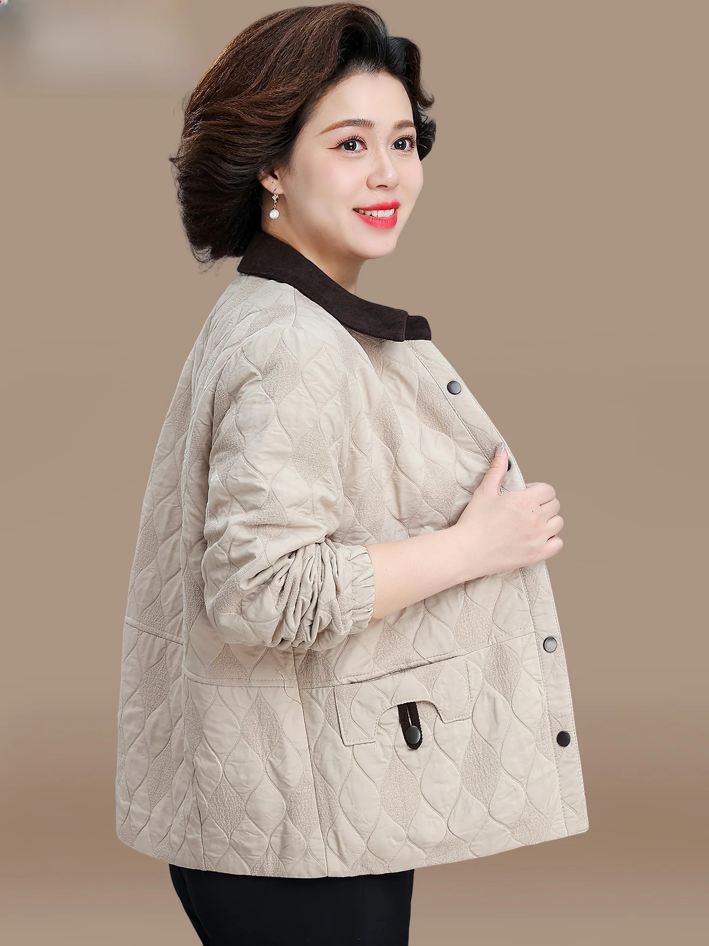 

Свободная женская куртка для женщин старше 50 лет, осенняя модная верхняя одежда для женщин среднего и старшего возраста