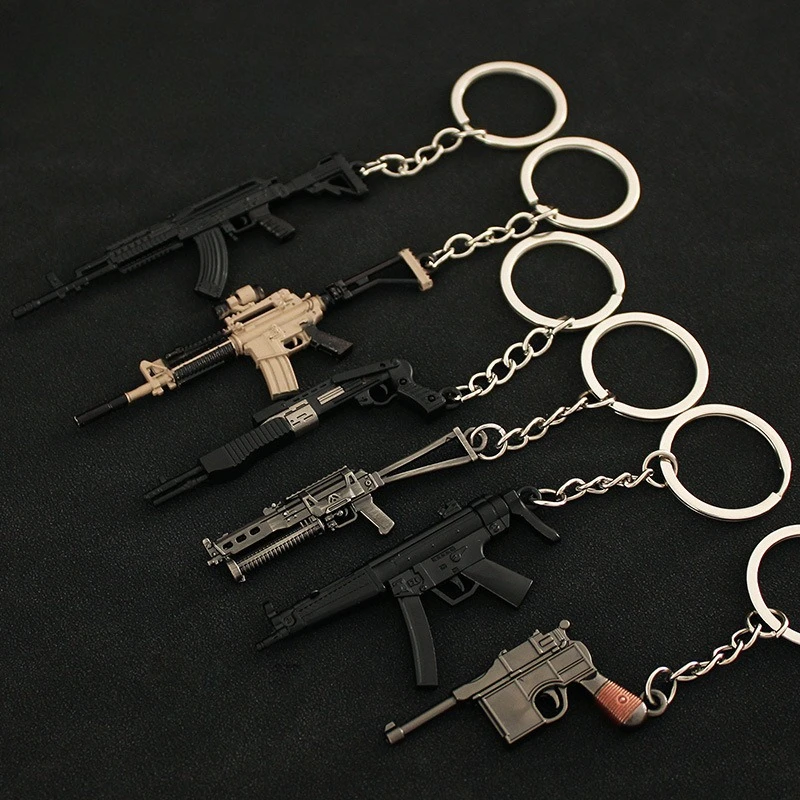 New Mini Alloy Keychain RPG Bazooka Desert Eagle Revolver S Small Gun Pendant Keychain Home Accessories