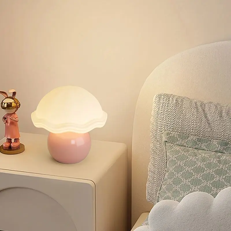 

Настольная лампа в виде гриба, прикроватная лампа для спальни, стильный окружающий свет, простой и высококачественный сенсорный ночник для защиты глаз