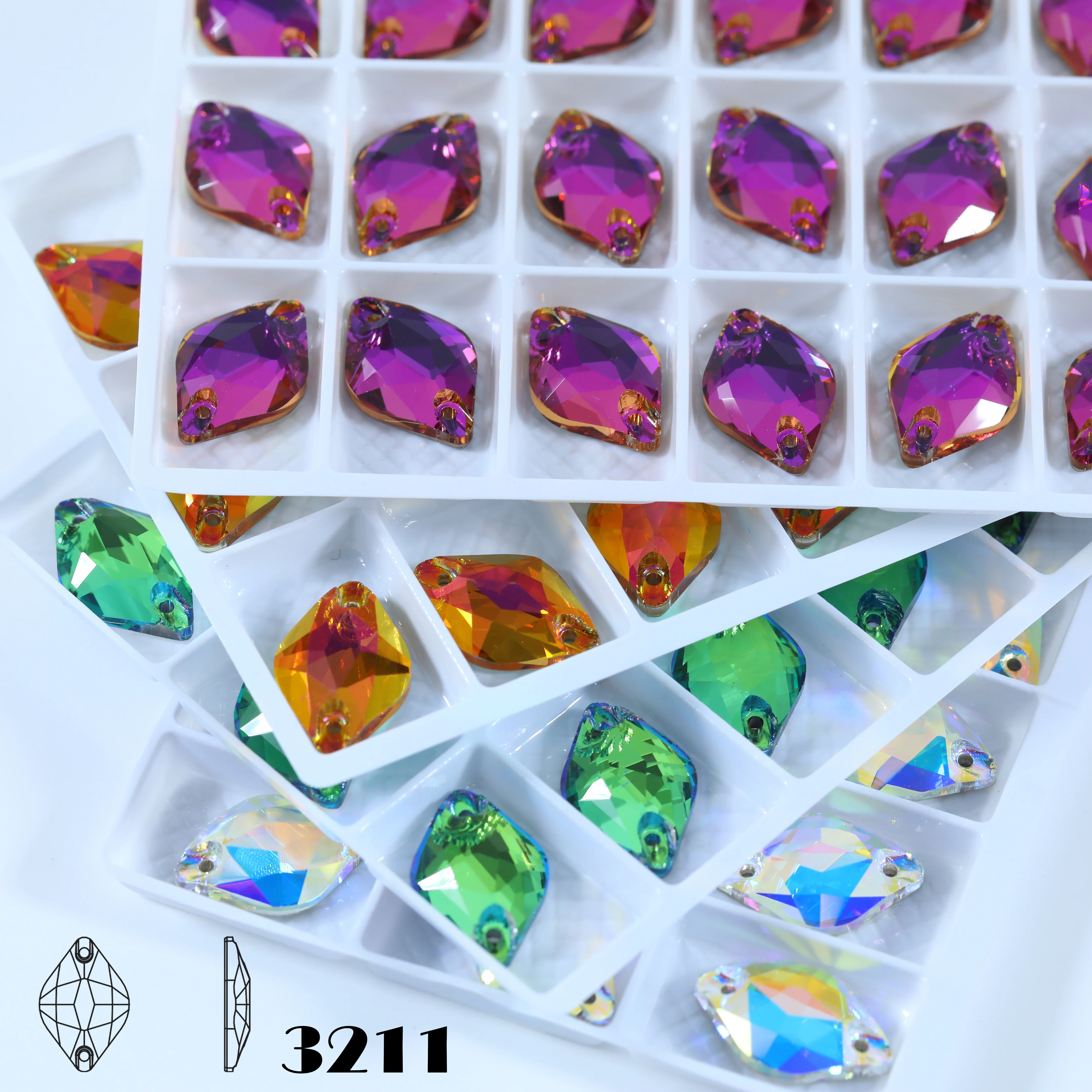 Funkelnde Strasssteine, weiß beschichtet, Zitronenform, zum Aufnähen, 3211 Premium-Glaskristall für Nagelkunst, Kleidung, DIY, Taschen, Schuhe, Zubehör. – Detail 1