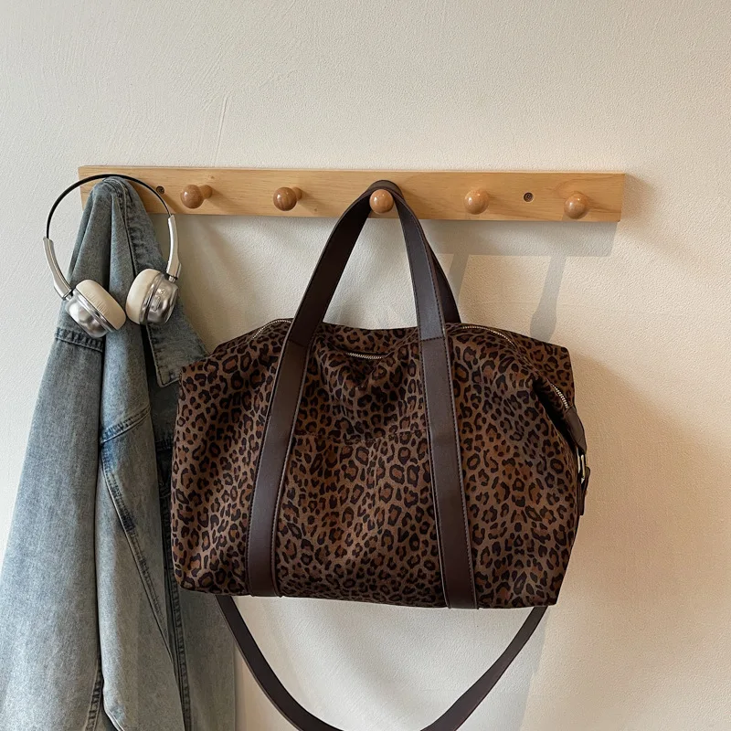 حقيبة يد جديدة للنساء حقائب كبيرة من جلد الغزال الصناعي حقائب كتف نسائية ذات سعة كبيرة حقيبة لياقة للسفر حقيبة بولسا بنية #5