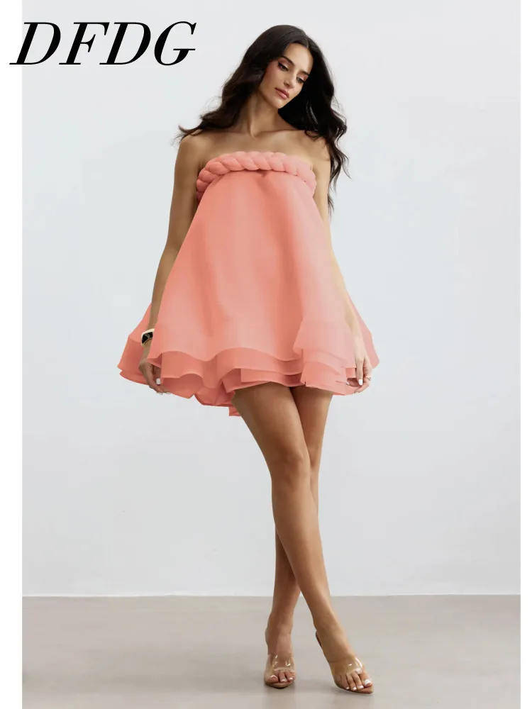 

Женское мини-платье DFDG без бретелек с 3D цветами и пышной юбкой, весна-лето, шикарное, для вечеринок и клубов, модное, женственное, тренд 2026 года