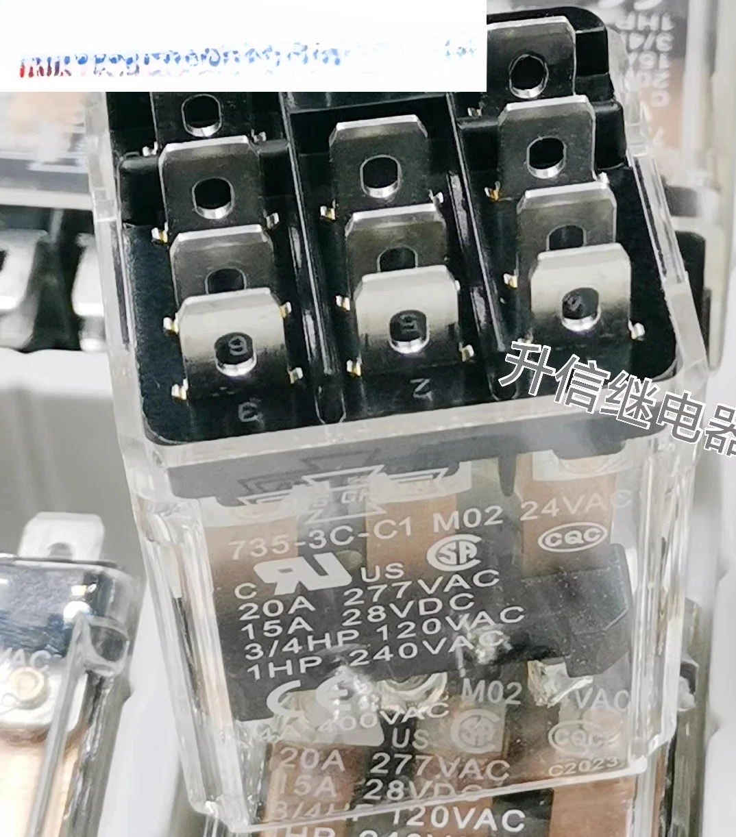 

2 шт. новый 735-3C-C1 M02 24 В переменного тока с тремя групповыми преобразованиями 20 А горизонтальная установка реле напряжения переменного тока