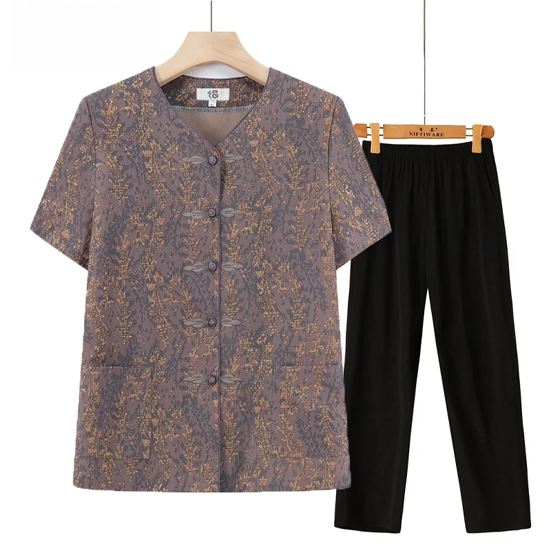 

Elderly Women's Summer Outfit Short Sleeve Shirt And Pants Two Piece Set Fashionable Loose Fit Button Detail Floral Print