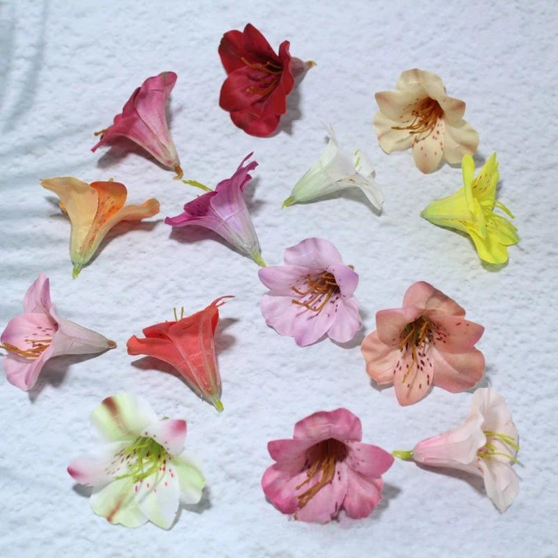 

20Pcs 6cm Artificial Narcissus Flower Heads Silk Lily Flowers DIY Craft Wreath Material Home Table Garden Wedding Decoration