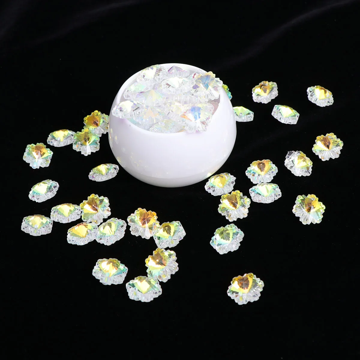 

100 Pcs Single Hole Stained Glass Diamond Jewelry Winter Decorations Christmas Making