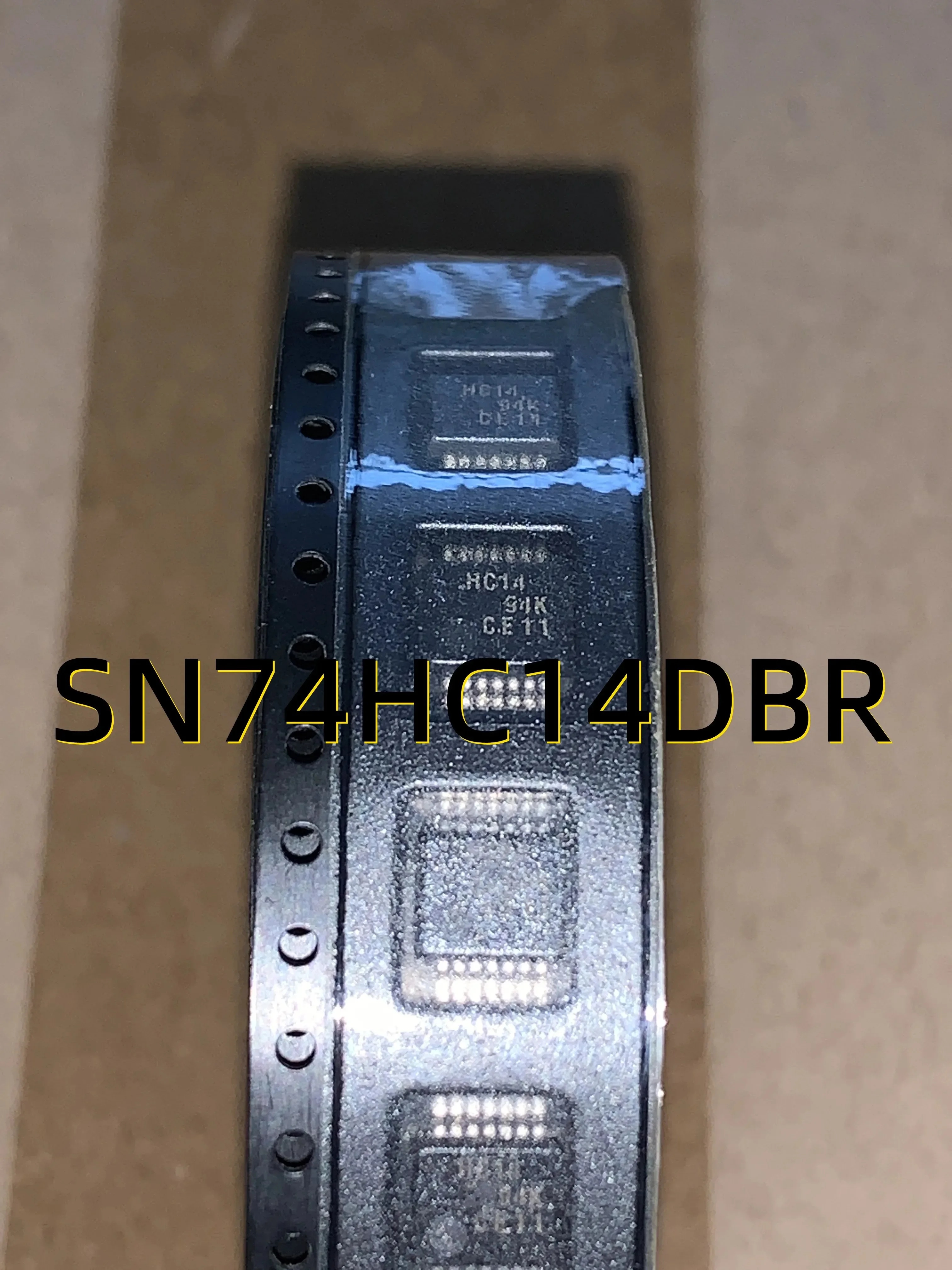 

Совершенно новый оригинальный набор из 10 шт. SN74HC14DBR