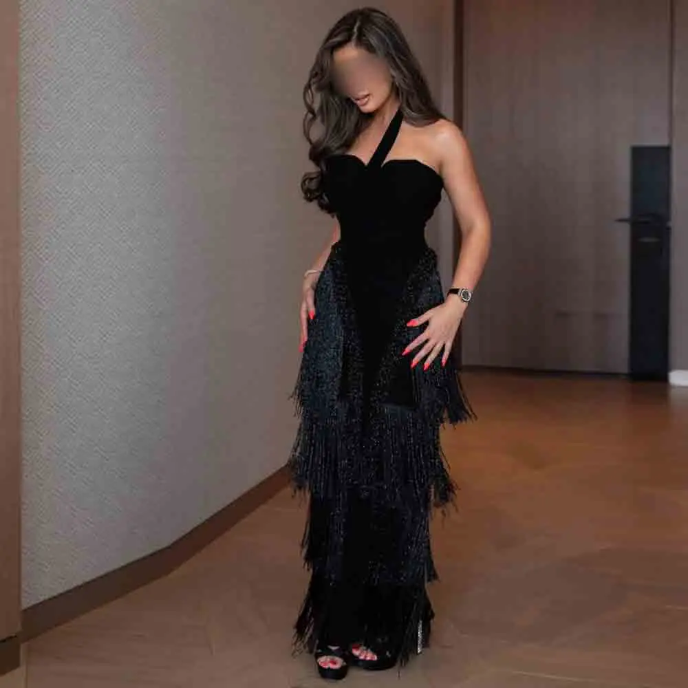 Vestido de Noche Negro Personalizado con Flecos Brillantes, Halter de un Solo Hombro, Asimétrico, con Capas y Borlas, para Boda, Fiesta, Gala, Corte Ajustado
