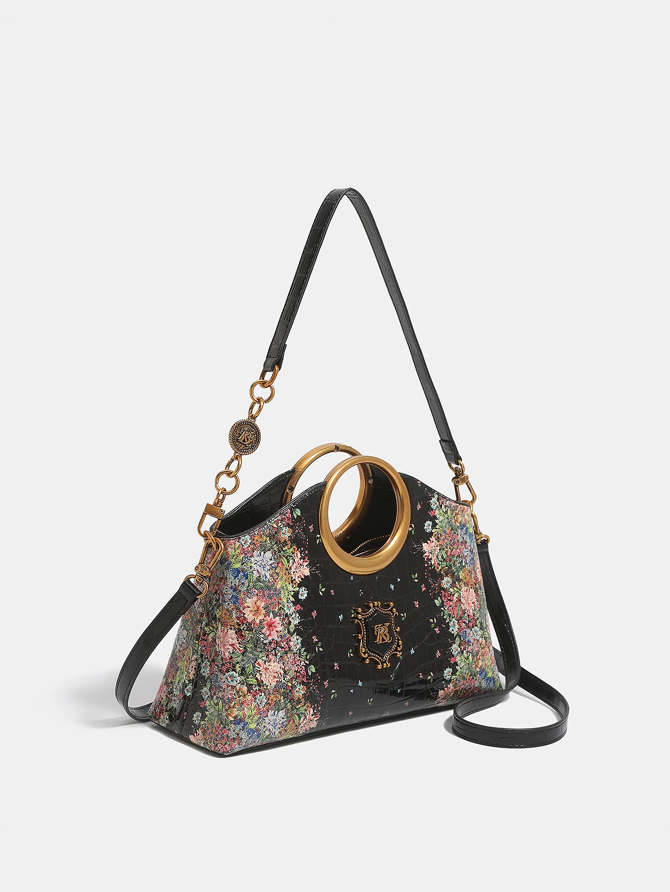 2026 new Chinese advanced texture crocodile retro rose print bucket bag heavy metal ring handbag commuting large capacity fashio