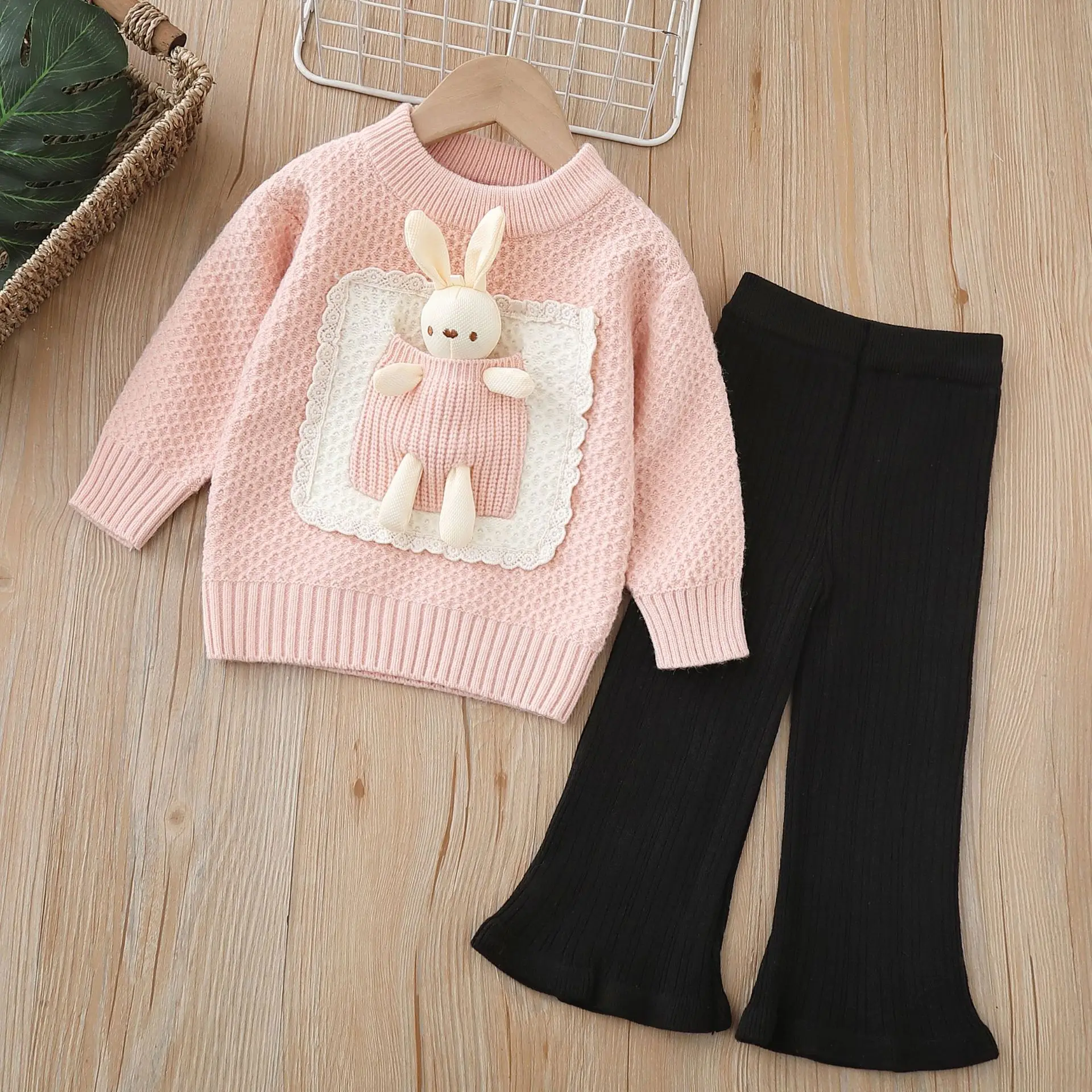 Girls' sweater knitting two-piece set of new female treasure cartoon rabbit round neck jumper for autumn and winter 2024