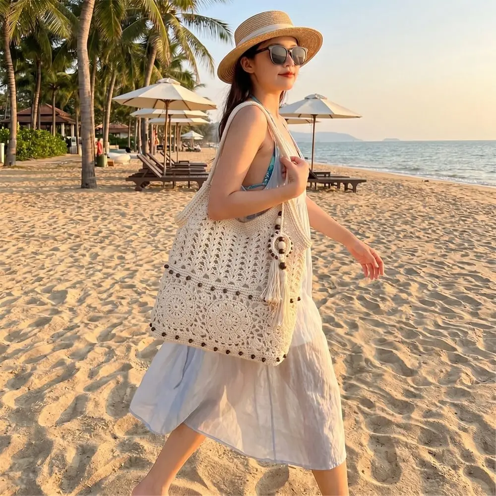 

Vintage Bohemian Crochet Tote Bag with Bead Fringe Charm Hollowed Out Boho Weave Bag Large Capacity Handbag Knitted Bag Outdoor