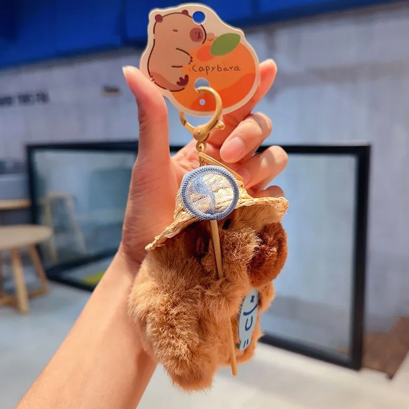 

Cute Fishing Capybara Plush Keychain Straw Hat Net Pendant Soft Stuffed Doll Bag Charm Key Ring Adorable Cartoon Animal Creative