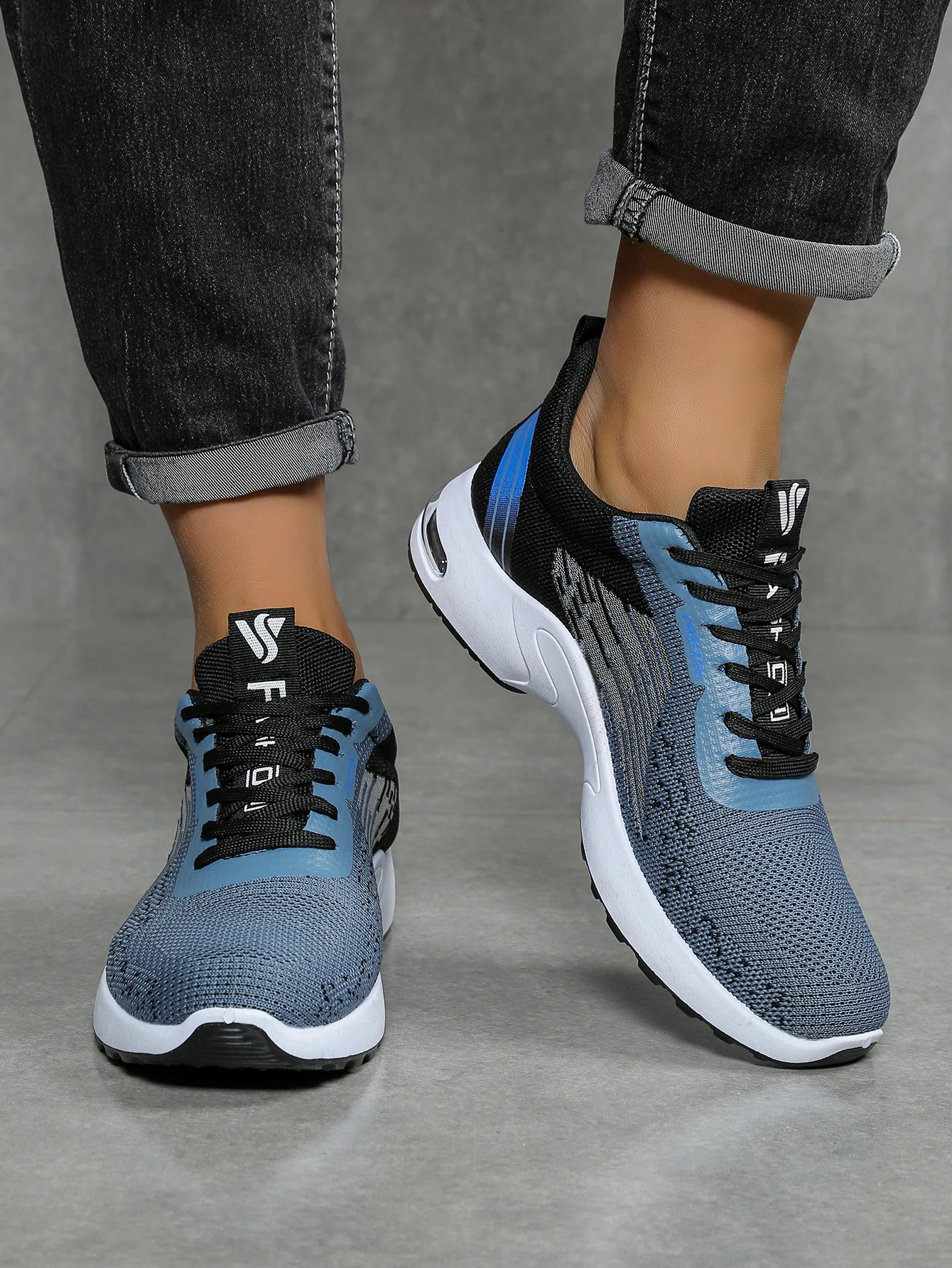 Atmungsaktive Schnür-Laufschuhe für Herren, Gestrickte Mesh-Freizeitschuhe, Bequeme Schuhe mit Gepolsterter Sohle für den Täglichen Gebrauch – Detail 10